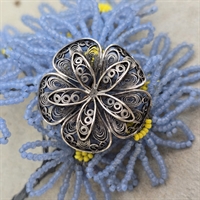 blomst-sølv-filigran-fembladet-vintage-broche